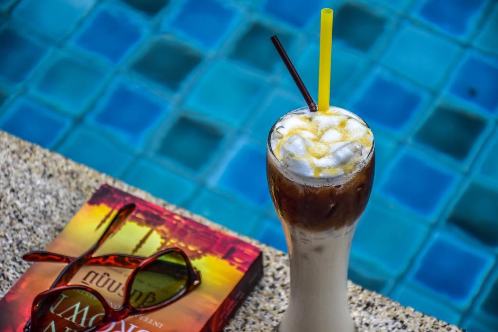 Ocean And Ole Patong Hotel Ngoại thất bức ảnh