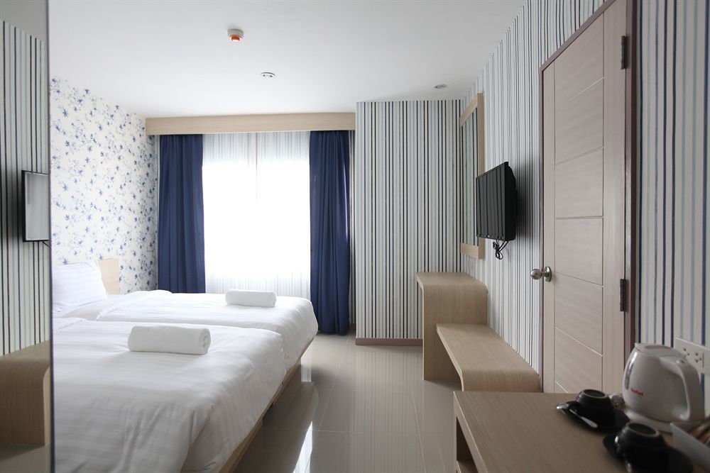 Ocean And Ole Patong Hotel Ngoại thất bức ảnh