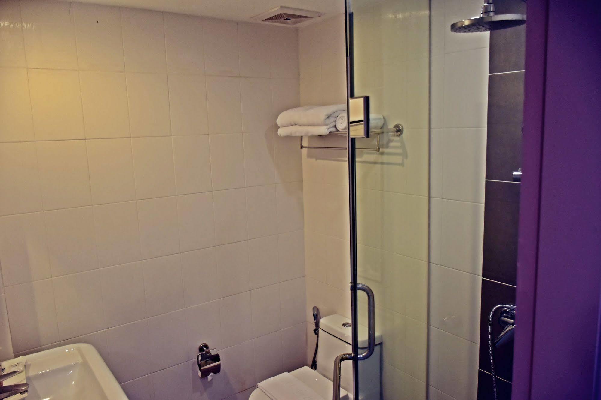 Ocean And Ole Patong Hotel Ngoại thất bức ảnh