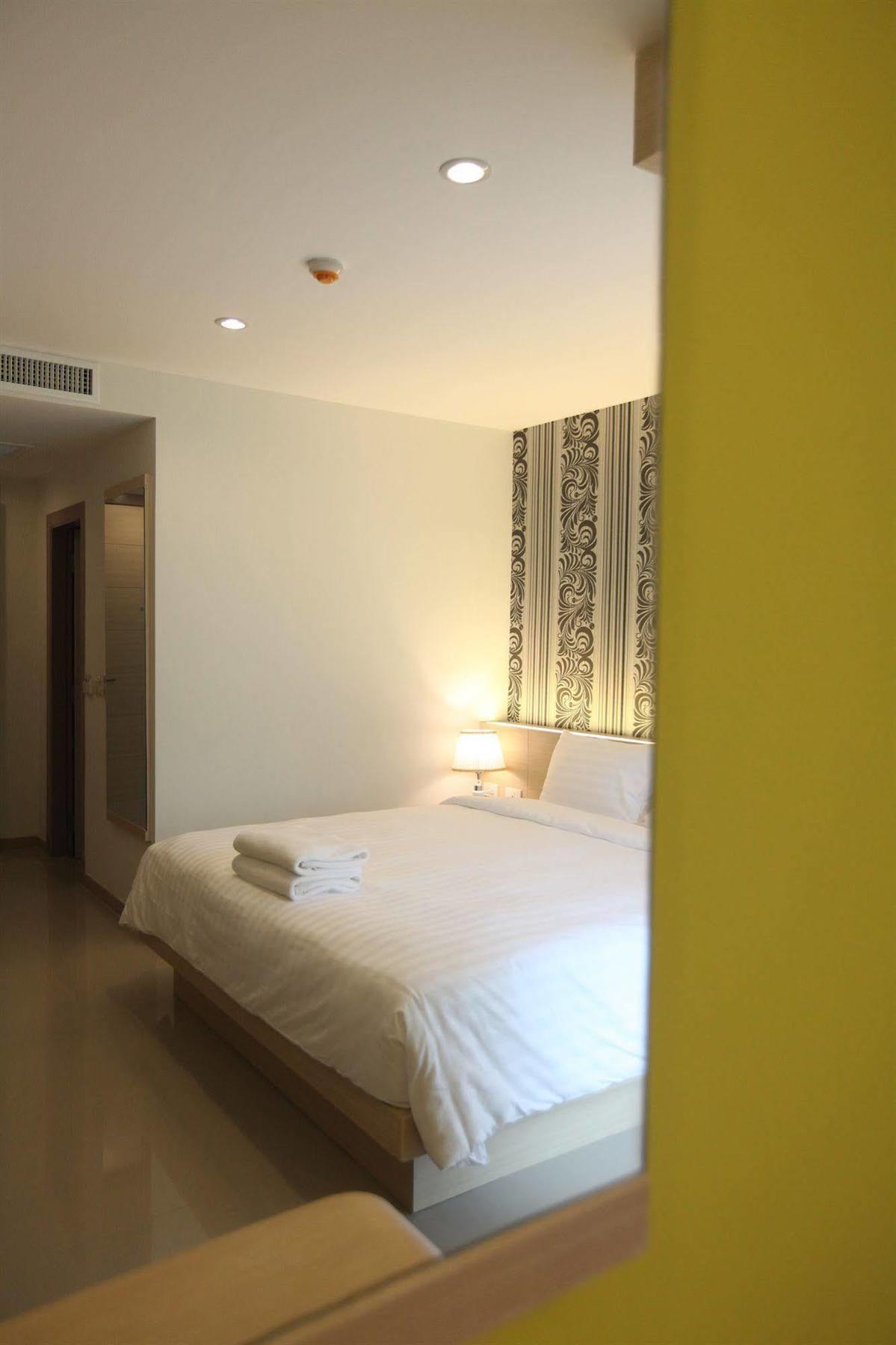 Ocean And Ole Patong Hotel Ngoại thất bức ảnh