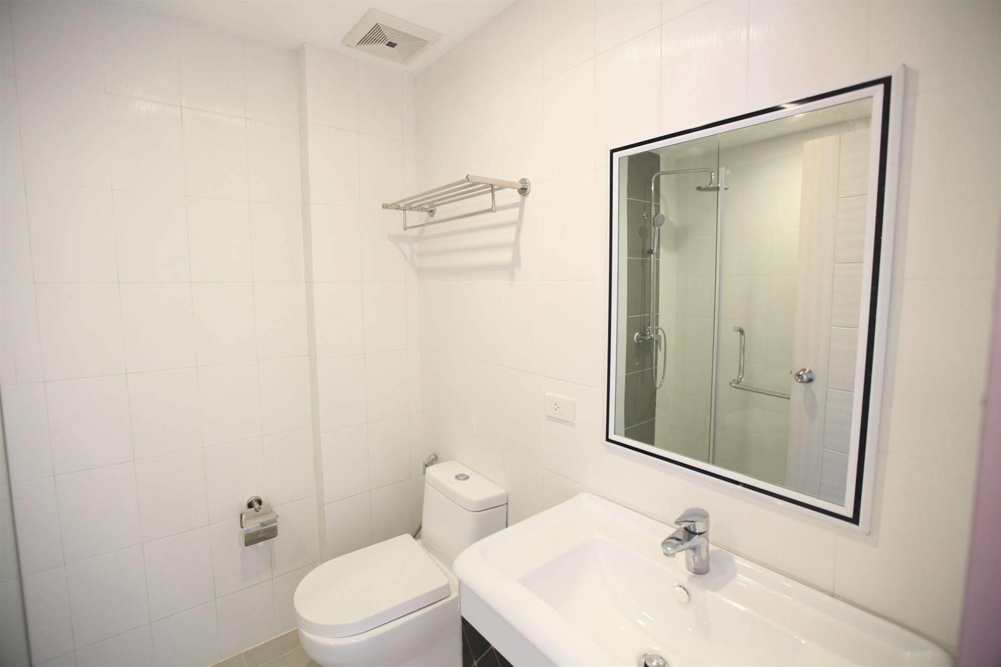 Ocean And Ole Patong Hotel Ngoại thất bức ảnh